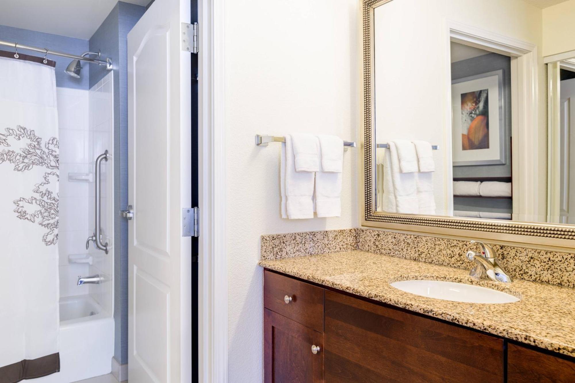 Residence Inn By Marriott National Harbor Washington, D.C. Area Exteriör bild