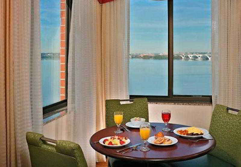Residence Inn By Marriott National Harbor Washington, D.C. Area Exteriör bild